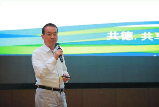 凯发K8国际APP上线周年庆 数百行业精英参与见证